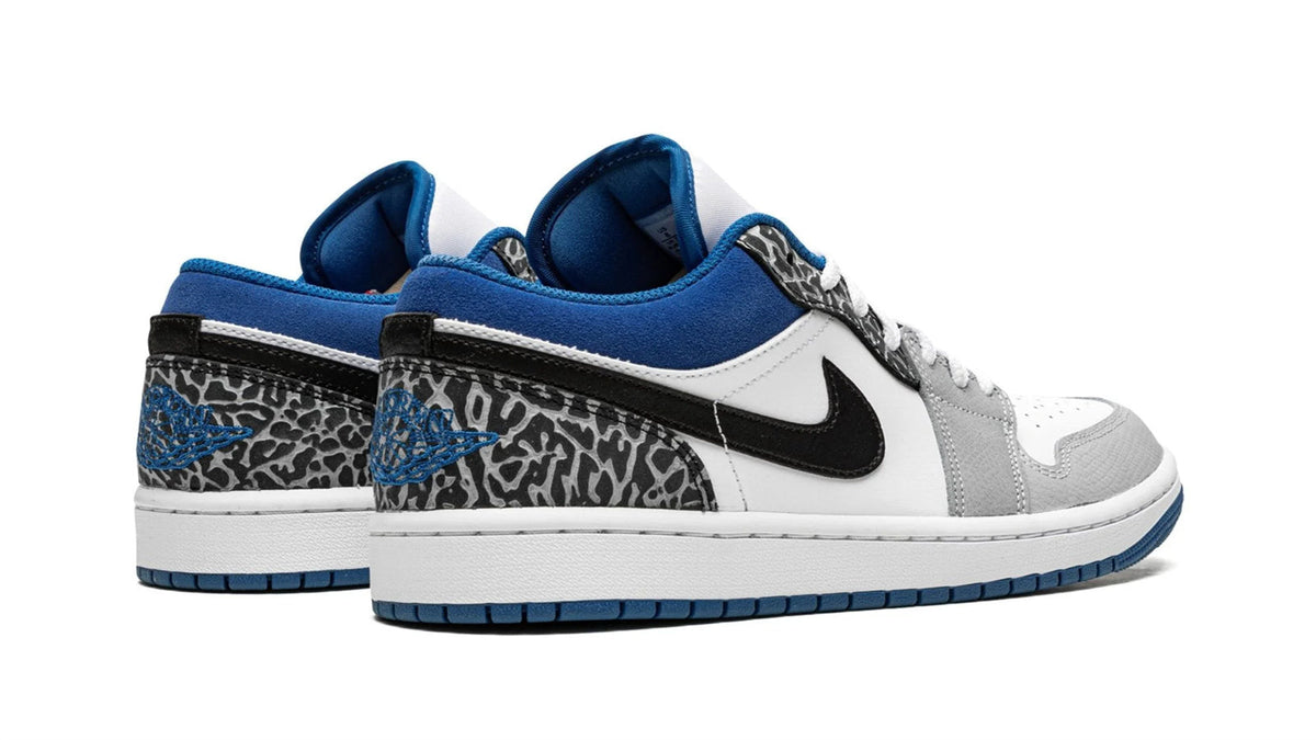 Jordan 1 Low SE "True Blue"
