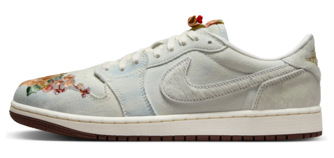 Air Jordan 1 Low OG "CNY Year of the Horse" (2026) IQ1108-011