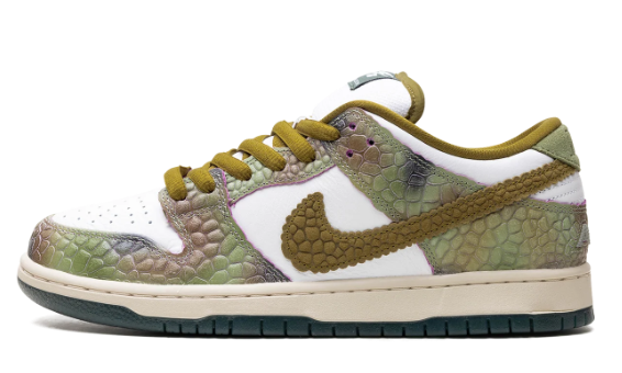 Nike SB Dunk Low 'Alexis Sablone - Chameleon' HJ3386-300