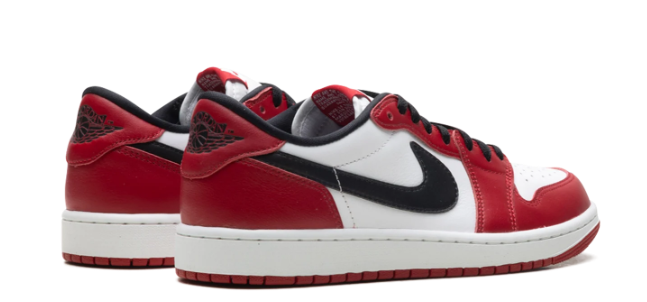 Air Jordan 1 Low OG "Chicago" (2025) HQ6998-600