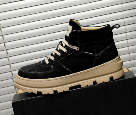 UGG Highland Hi Lace-Up Boot — Black