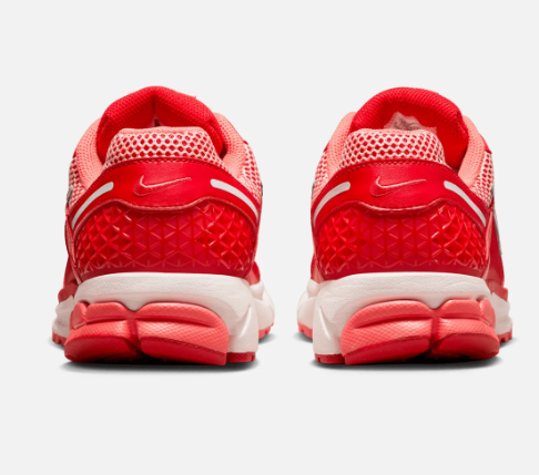 Nike Zoom Vomero 5 Premium 'University Red' FN6833-657