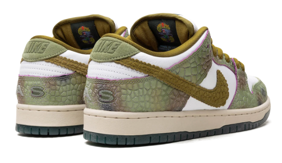 Nike SB Dunk Low 'Alexis Sablone - Chameleon' HJ3386-300