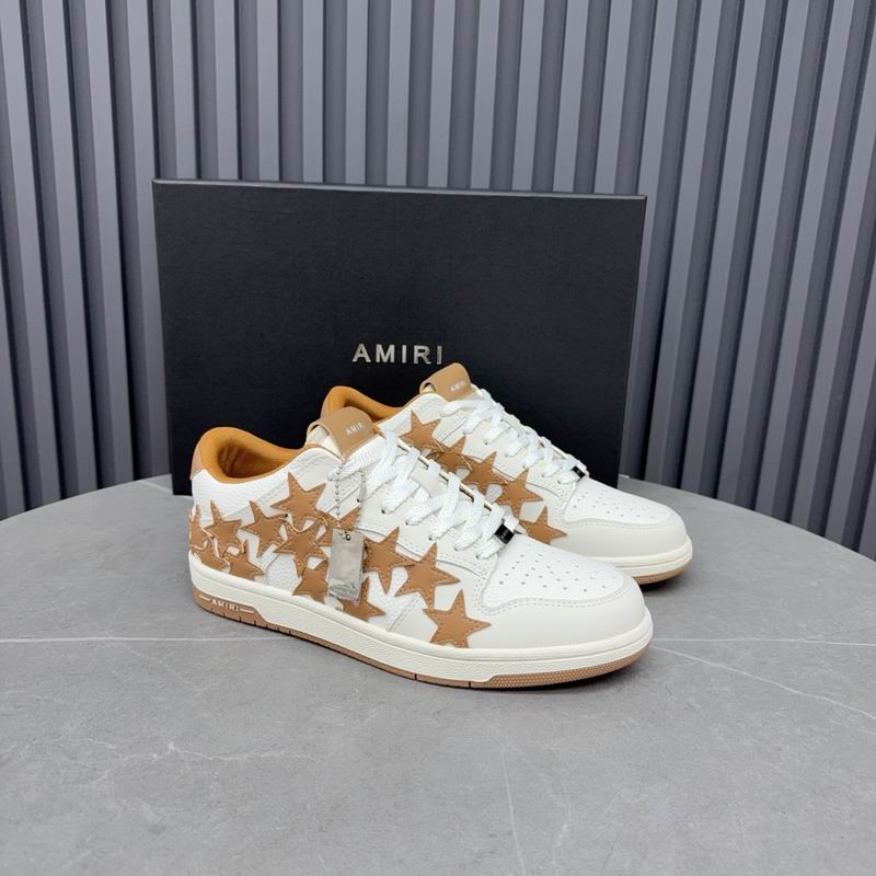 Amiri Stars Court Low Sneaker – MNS0601 | White/Tan