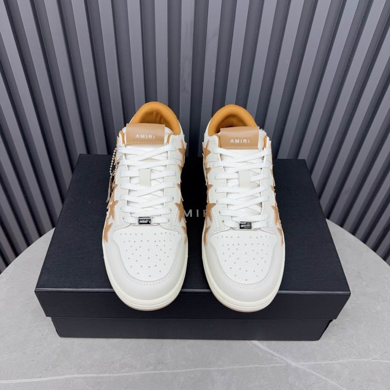 Amiri Stars Court Low Sneaker – MNS0601 | White/Tan