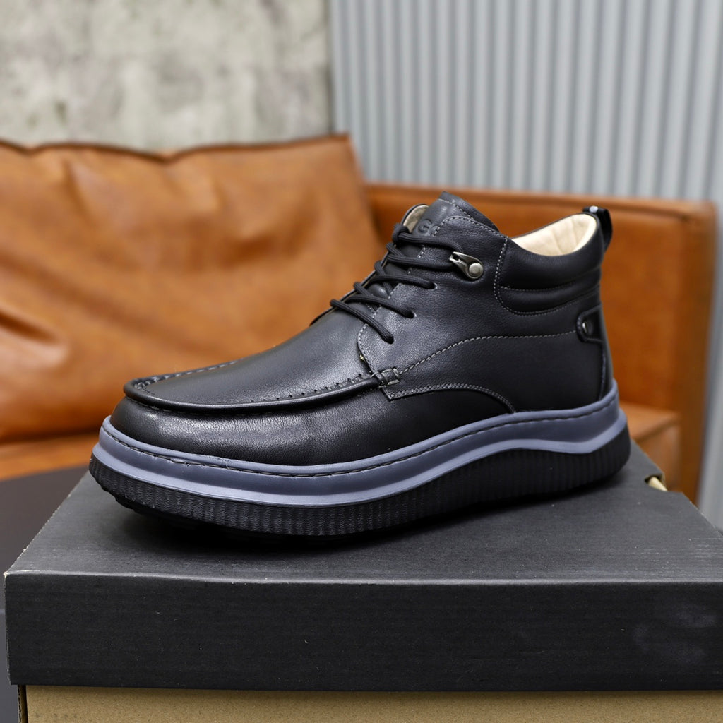 UGG Freestyle Moc-Toe Ankle Boot — Black
