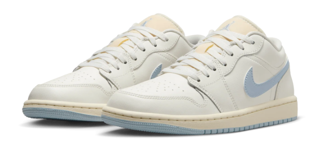 Women's Air Jordan 1 Low SE 'Ghost'