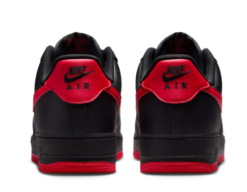 Nike Air Force 1 Low '07 – Men's Sneaker (Black/University Red)