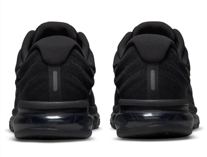 Nike Air Max 2017 'Triple Black' – Men's Running Shoe (849559-004)