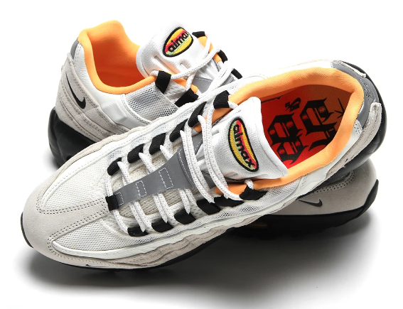 Nike SB FC Pack Air Max 95 "Sail" IQ8395-100