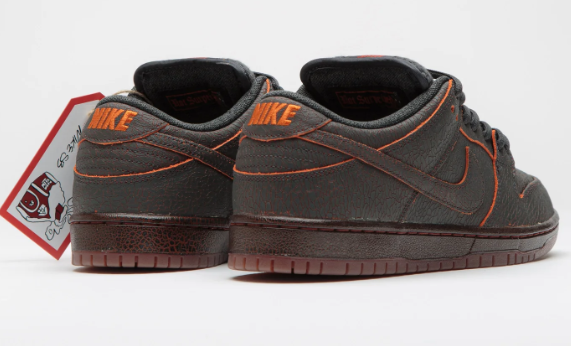 Nike SB Dunk Low Pro Premium 'Krampus' HV1668-001