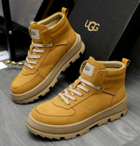 UGG Highland Hi Lace-Up Boot — Wheat
